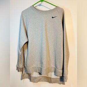 Nike Women’s Oversized Sweatshirt (S)